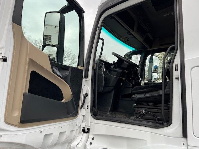 Mercedes-Benz Actros 1845 Sattelzugmaschine TOP gepflegt! Mercedes-Benz Actros 1845 Sattelzugmaschine TOP gepflegt! Mercedes-Benz Actros 1845 Sattelzugmaschine TOP gepflegt! Mercedes-Benz Actros 1845 Sattelzugmaschine TOP gepflegt!: صورة 16