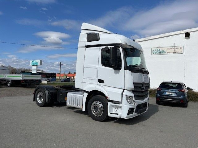 Mercedes-Benz Actros 1845 Sattelzugmaschine TOP gepflegt! Mercedes-Benz Actros 1845 Sattelzugmaschine TOP gepflegt! - وحدة جر: صورة 3 Mercedes-Benz Actros 1845 Sattelzugmaschine TOP gepflegt! Mercedes-Benz Actros 1845 Sattelzugmaschine TOP gepflegt! - وحدة جر: صورة 3
