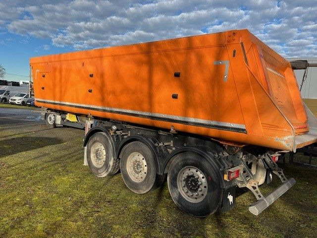 Schmitz Cargobull SKI 24 7,2 Alu Kastenmulde Verschleißboden neu Schmitz Cargobull SKI 24 7,2 Alu Kastenmulde Verschleißboden neu - قلابة نصف مقطورة نصف مقطورة قلابة: صورة 2 Schmitz Cargobull SKI 24 7,2 Alu Kastenmulde Verschleißboden neu Schmitz Cargobull SKI 24 7,2 Alu Kastenmulde Verschleißboden neu - قلابة نصف مقطورة نصف مقطورة قلابة: صورة 2