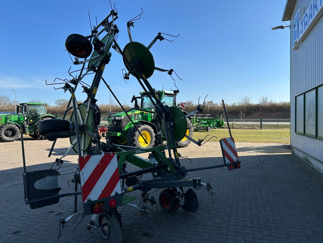 Fendt Lotus 770 - آلة تيبيس العشب/ آلة جمع العشب: صورة 5 Fendt Lotus 770 - آلة تيبيس العشب/ آلة جمع العشب: صورة 5