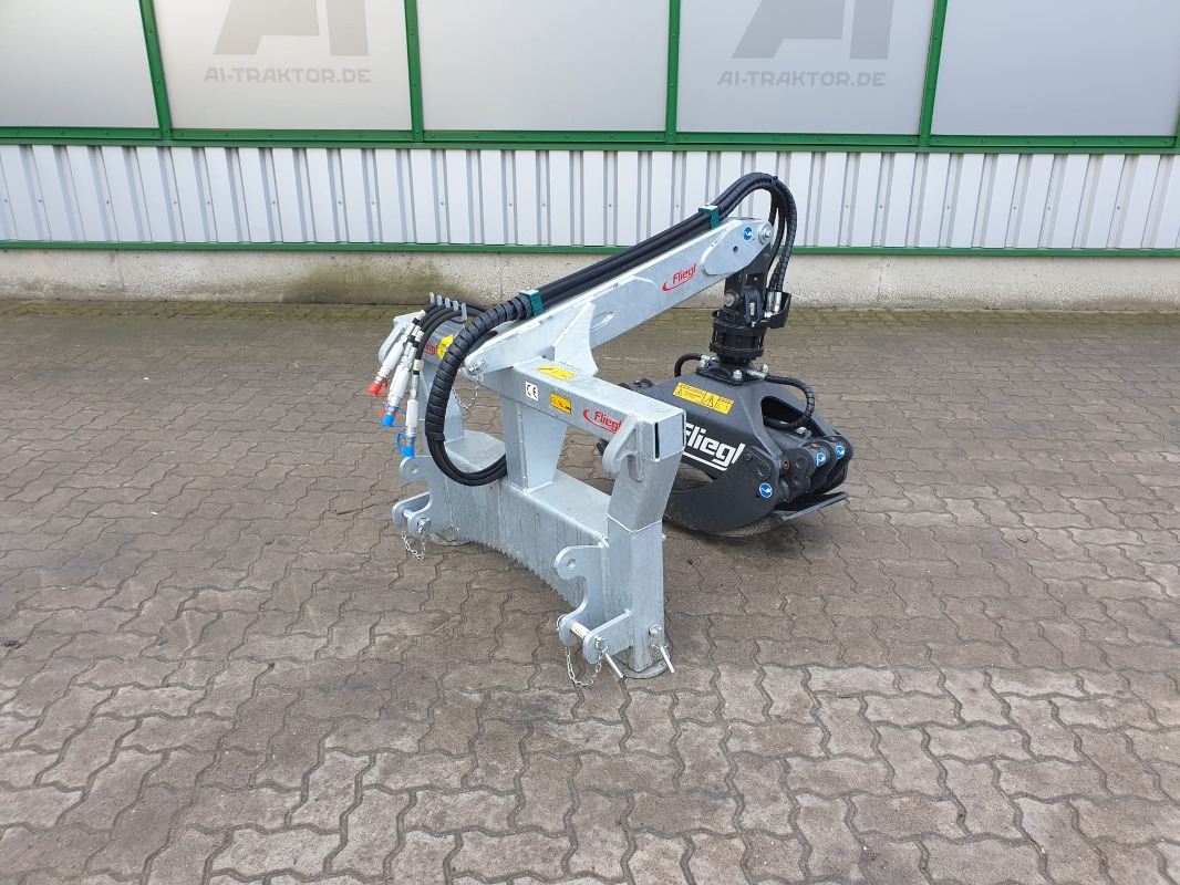 Fliegl RZ 185 COMBI PLUS - معدات الغابات: صورة 1 Fliegl RZ 185 COMBI PLUS - معدات الغابات: صورة 1