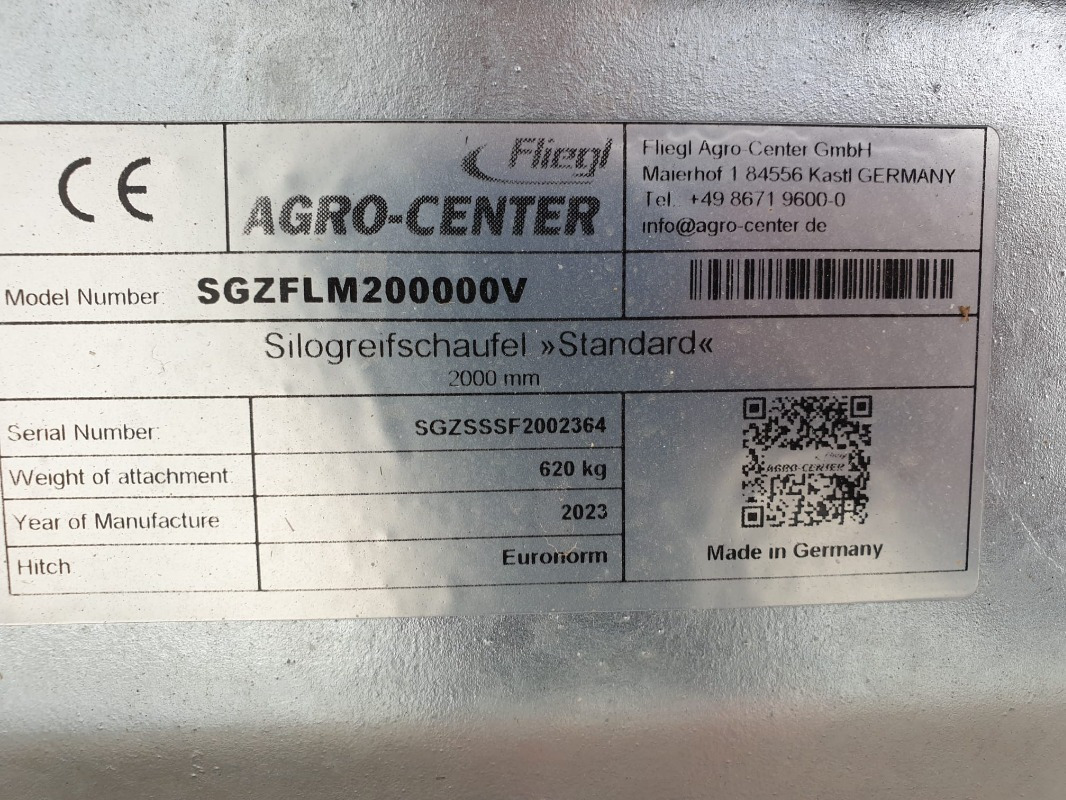 Fliegl SILOGREIFSCHAUFEL - رافعة أمامية للجرار: صورة 5 Fliegl SILOGREIFSCHAUFEL - رافعة أمامية للجرار: صورة 5