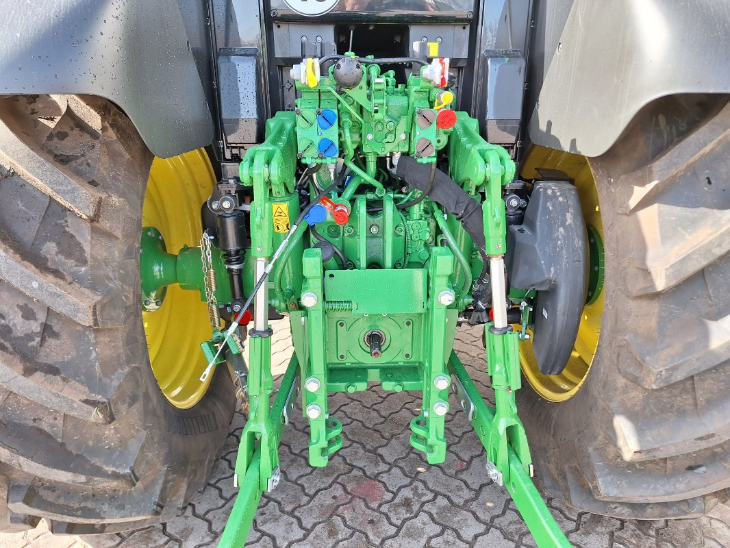 جرار John Deere 6100M **MIETRÜCKLÄUFER**: صورة 10
