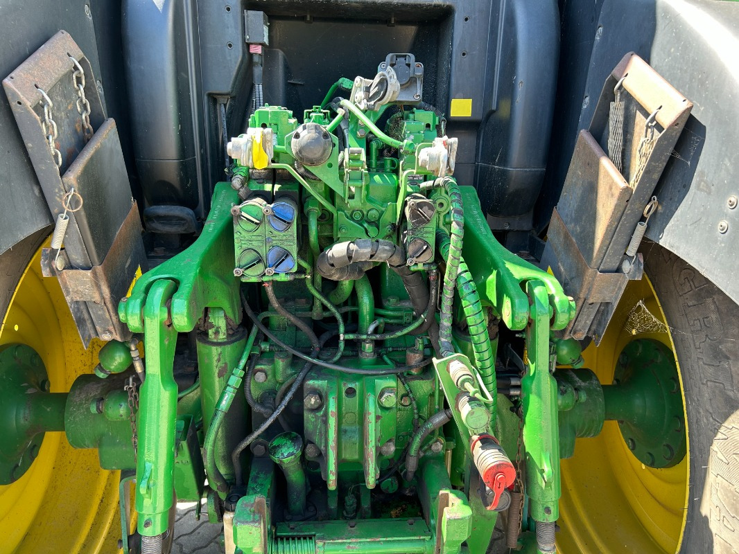 جرار John Deere 6190R: صورة 12