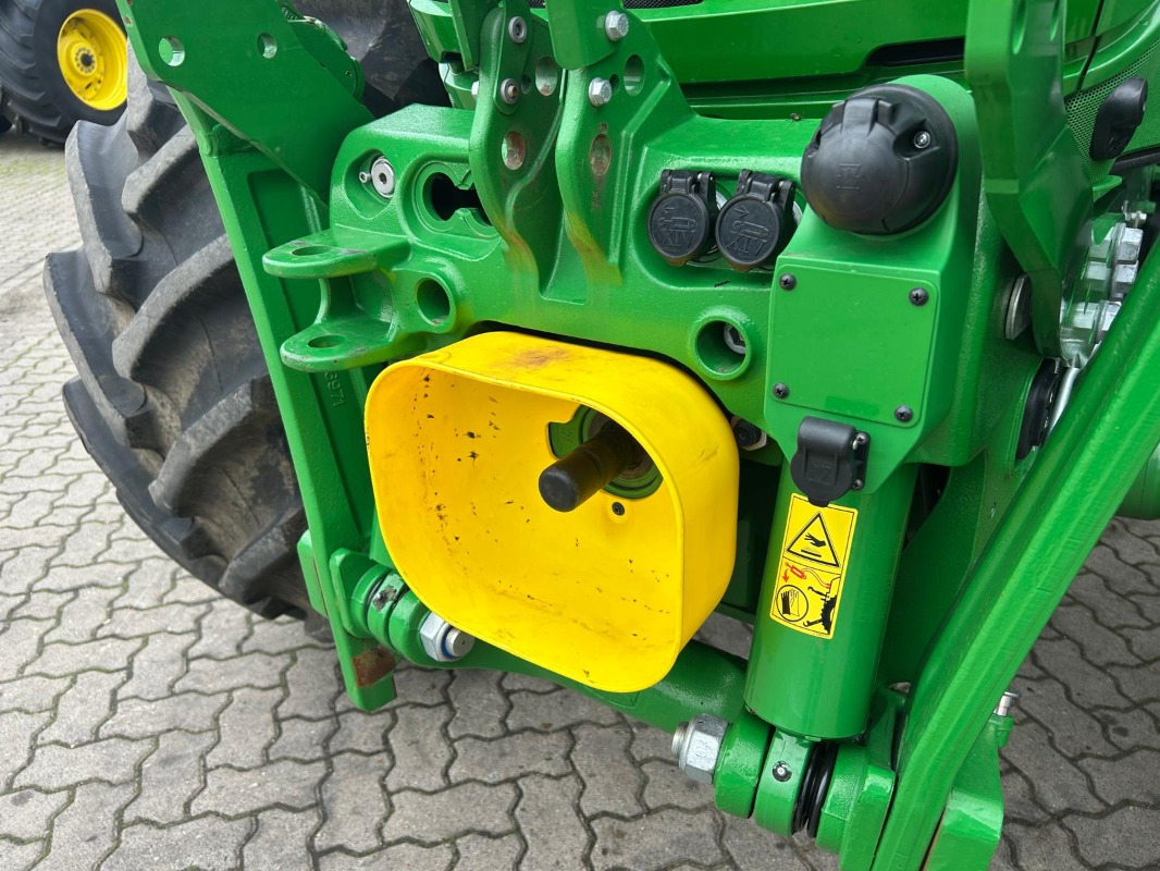 John Deere 6R 155 - جرار: صورة 4 John Deere 6R 155 - جرار: صورة 4
