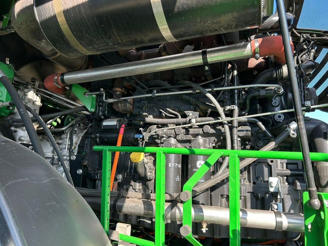 John Deere 9700i - حصادة: صورة 5 John Deere 9700i - حصادة: صورة 5