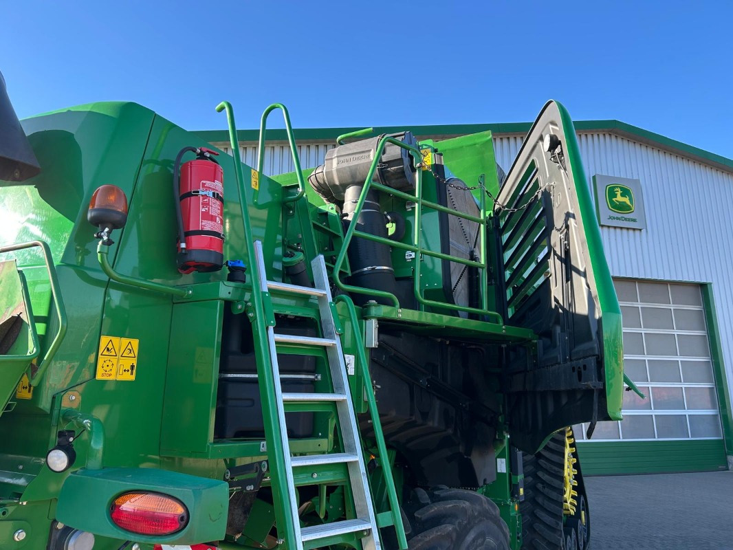 John Deere T660 - حصادة موحَّدة: صورة 3 John Deere T660 - حصادة موحَّدة: صورة 3