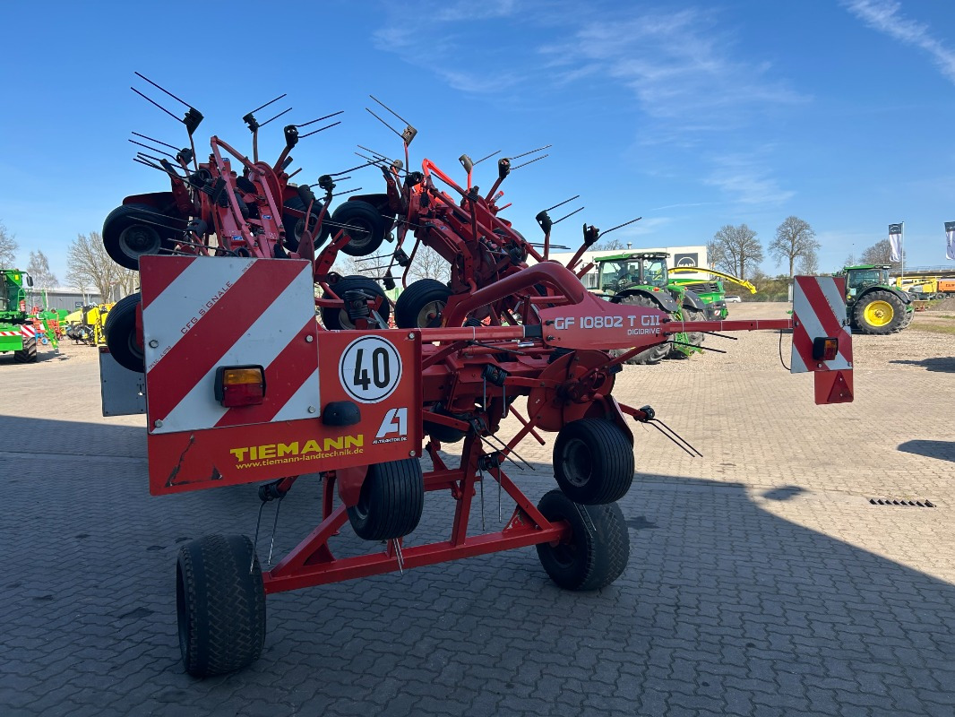 آلة تيبيس العشب/ آلة جمع العشب Kuhn GF 10802 T-G II: صورة 6