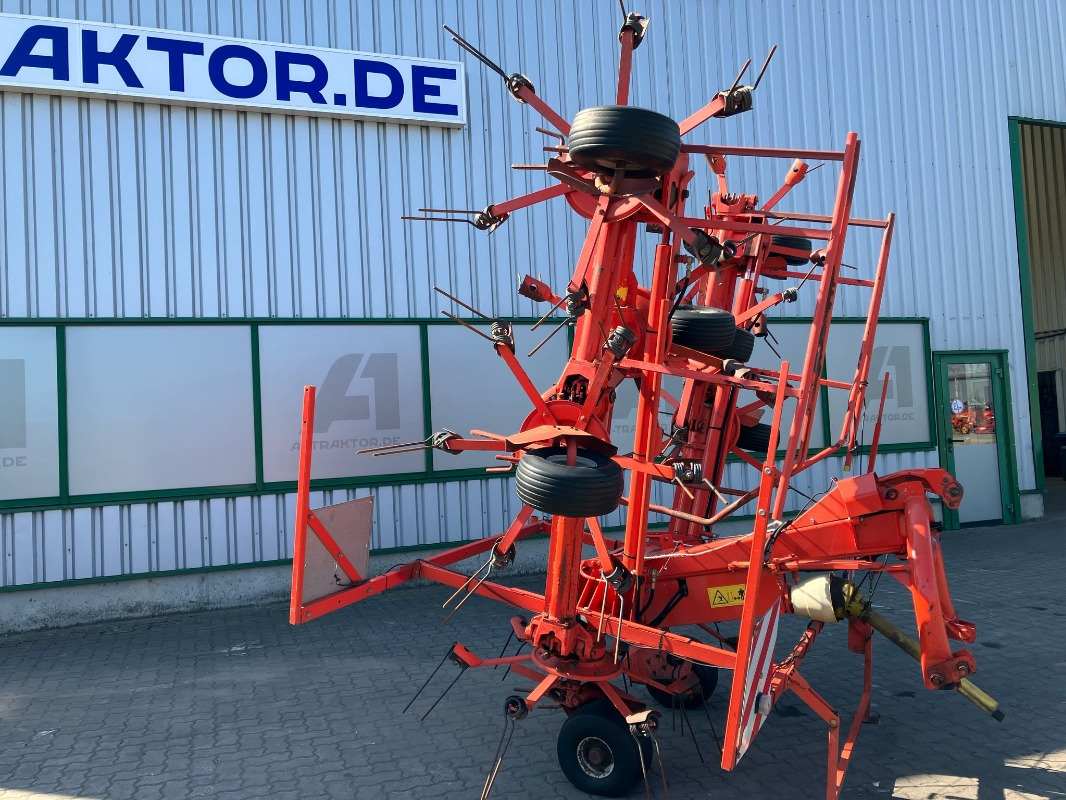 Kuhn GF 8501 - آلة تيبيس العشب/ آلة جمع العشب: صورة 3 Kuhn GF 8501 - آلة تيبيس العشب/ آلة جمع العشب: صورة 3