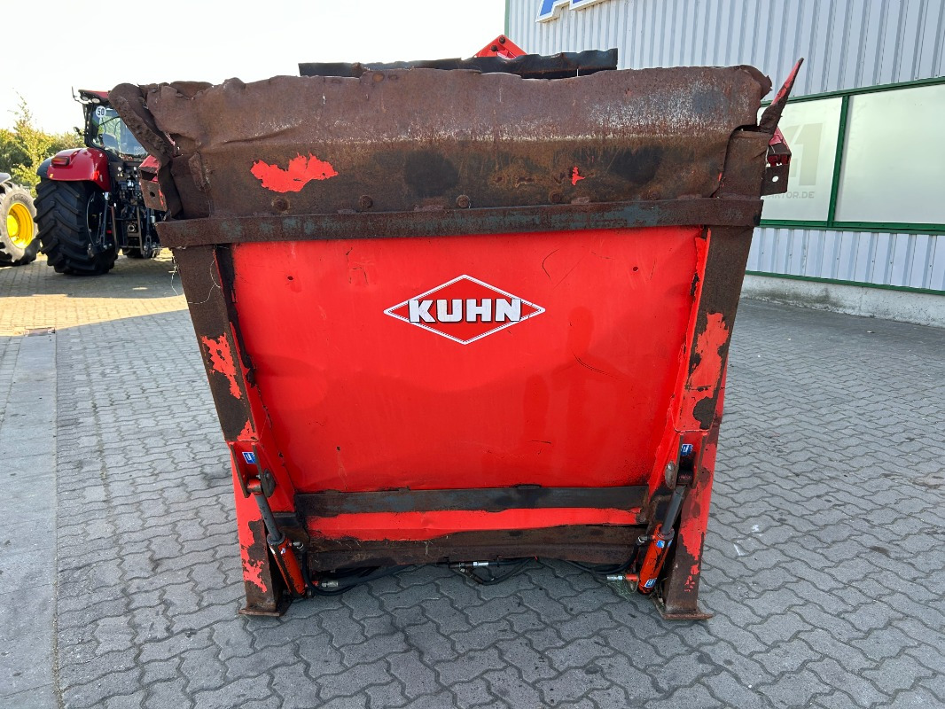 Kuhn Primor 2060 M - معدات السيلاج: صورة 5 Kuhn Primor 2060 M - معدات السيلاج: صورة 5