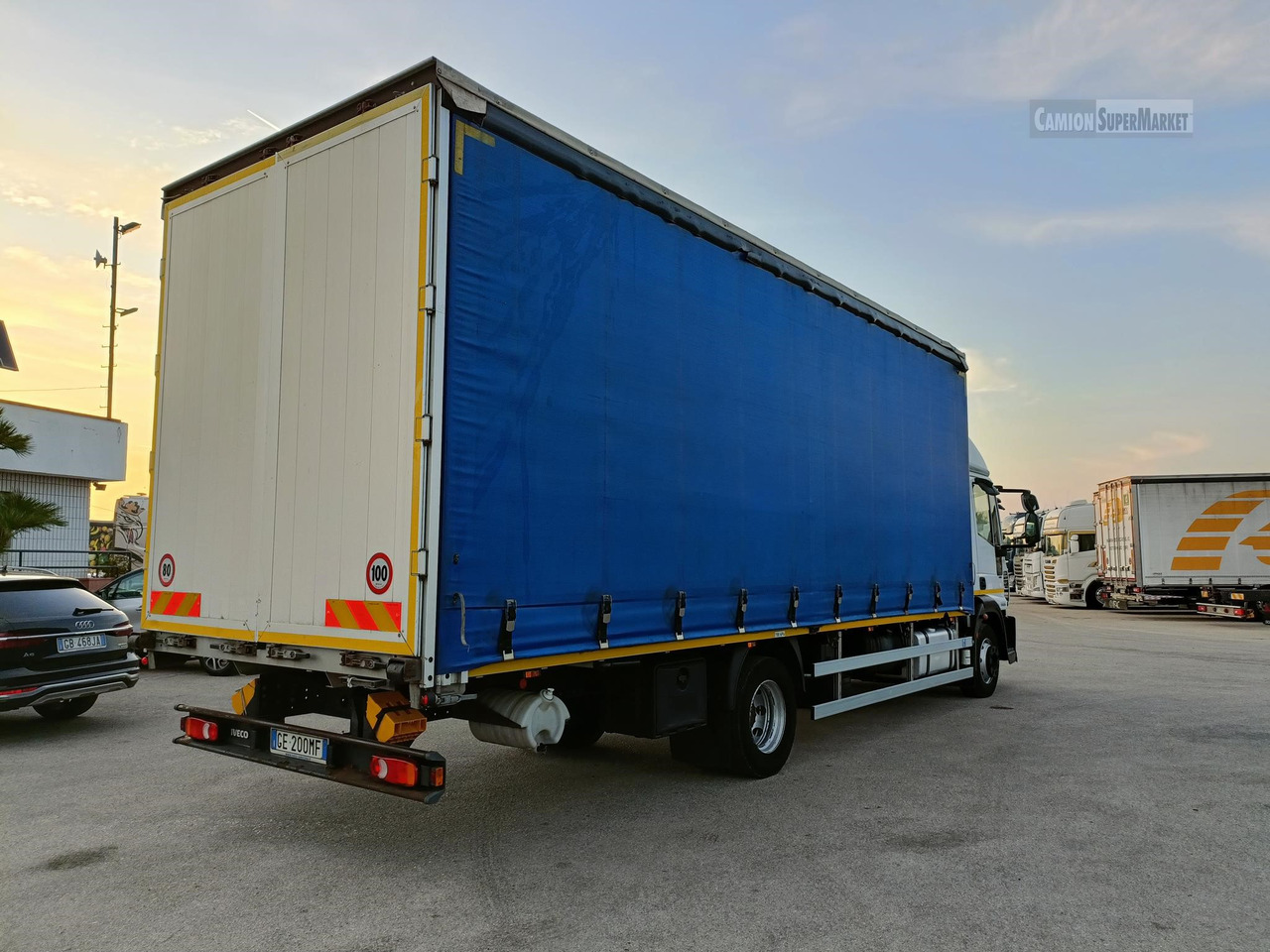 IVECO EUROCARGO 120E25 - شاحنة ستارة: صورة 5 IVECO EUROCARGO 120E25 - شاحنة ستارة: صورة 5