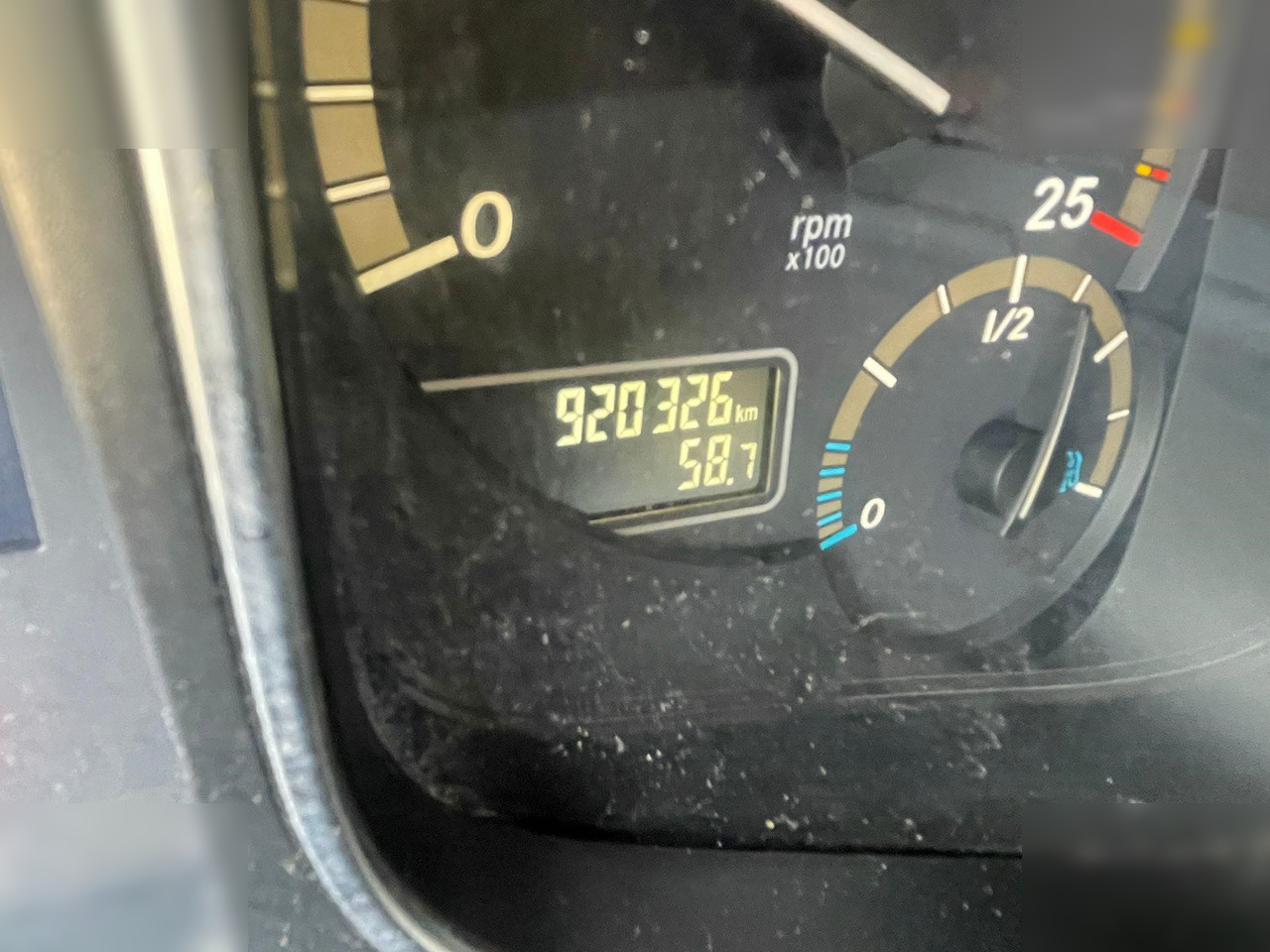 وحدة جر MERCEDES-BENZ ACTROS 1848: صورة 8