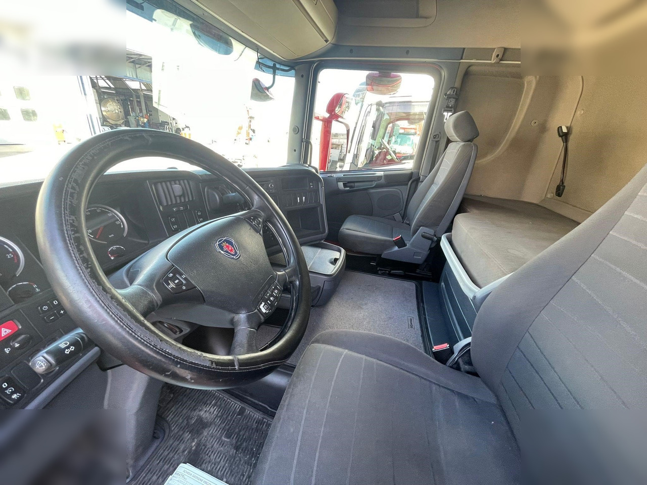 SCANIA R450 - شاحنات الحاويات / جسم علوي قابل للتغيير شاحنة: صورة 3 SCANIA R450 - شاحنات الحاويات / جسم علوي قابل للتغيير شاحنة: صورة 3
