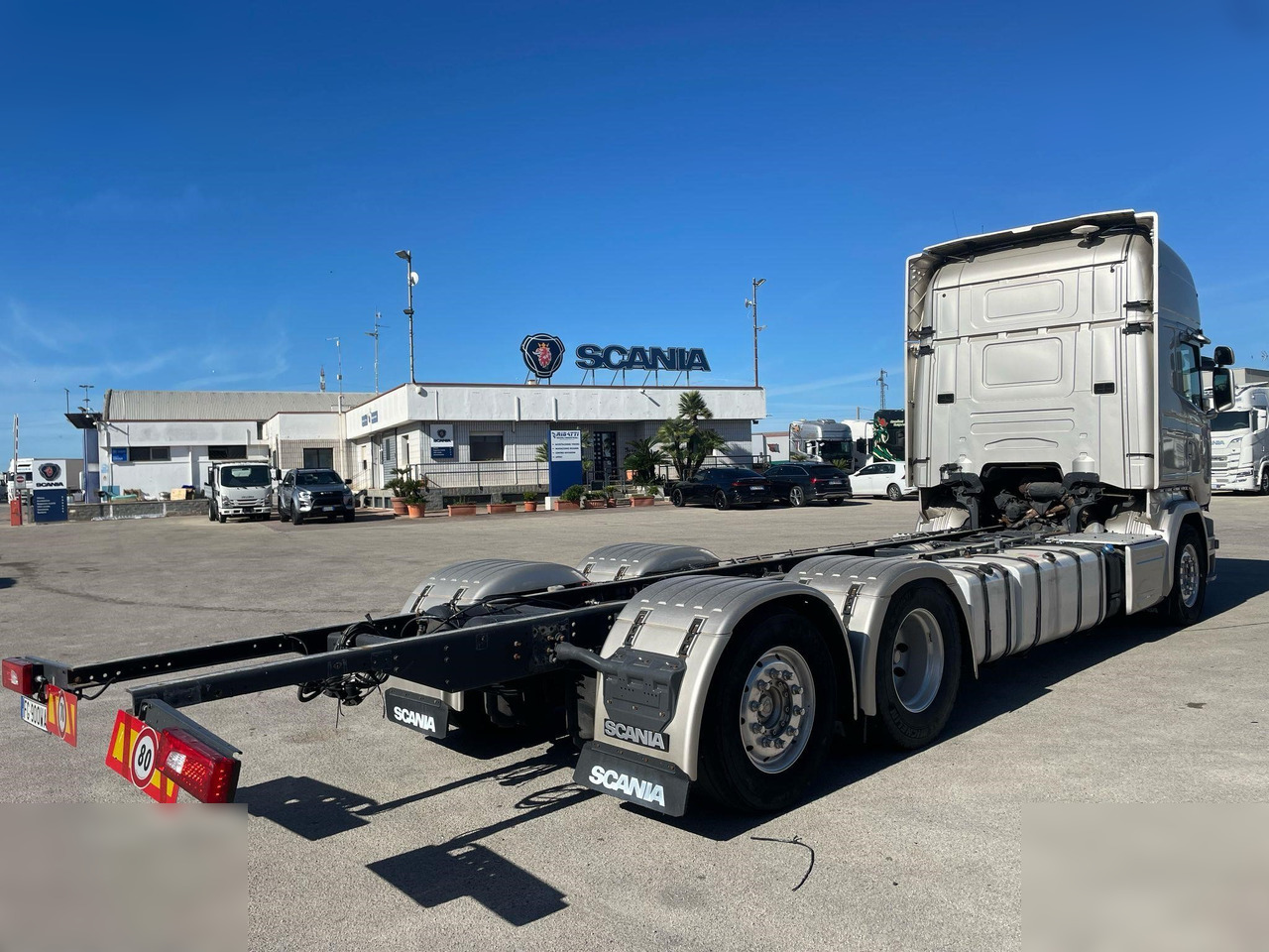 SCANIA R580 - شاحنة هيكل كابينة: صورة 4 SCANIA R580 - شاحنة هيكل كابينة: صورة 4