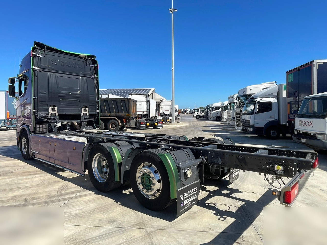 SCANIA S520 - شاحنة هيكل كابينة: صورة 3 SCANIA S520 - شاحنة هيكل كابينة: صورة 3