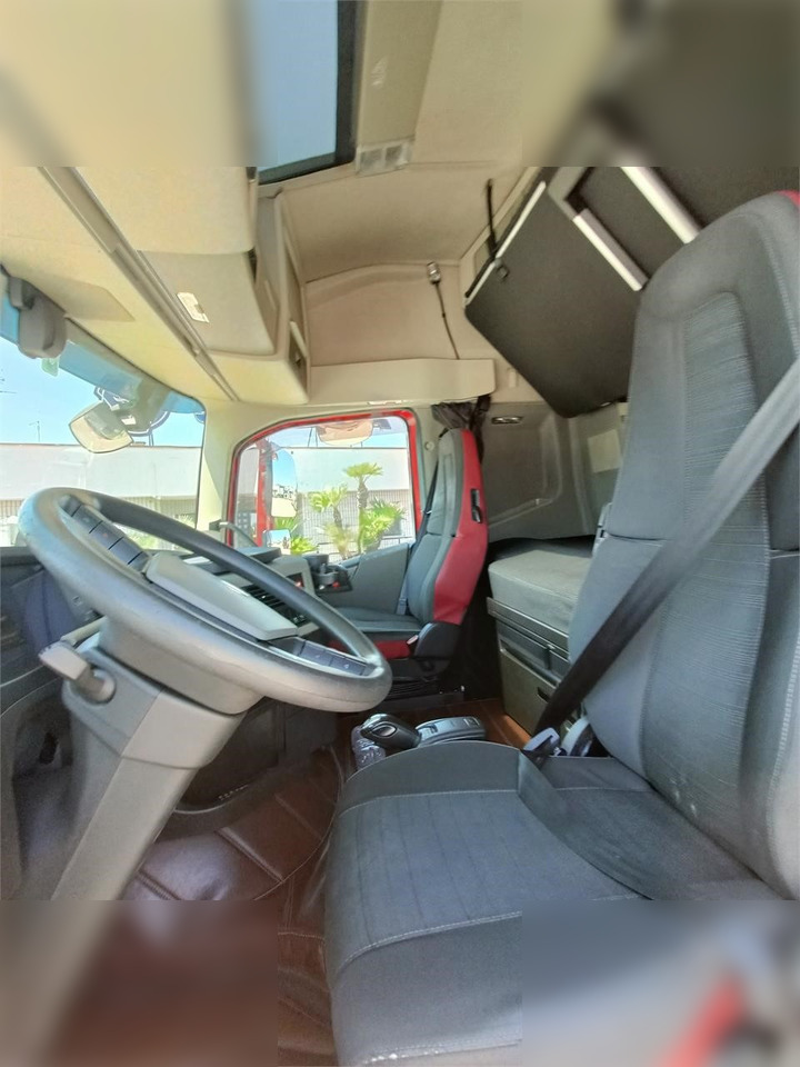 VOLVO FH500 - شاحنات الحاويات / جسم علوي قابل للتغيير شاحنة: صورة 5 VOLVO FH500 - شاحنات الحاويات / جسم علوي قابل للتغيير شاحنة: صورة 5