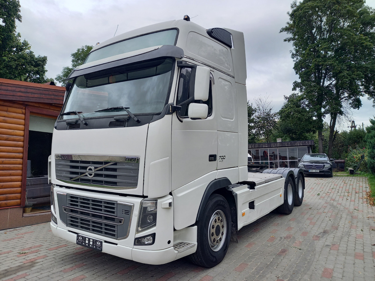 VOLVO FH 16, 6x4, 700, HÜDRAULIKA - وحدة جر: صورة 1 VOLVO FH 16, 6x4, 700, HÜDRAULIKA - وحدة جر: صورة 1
