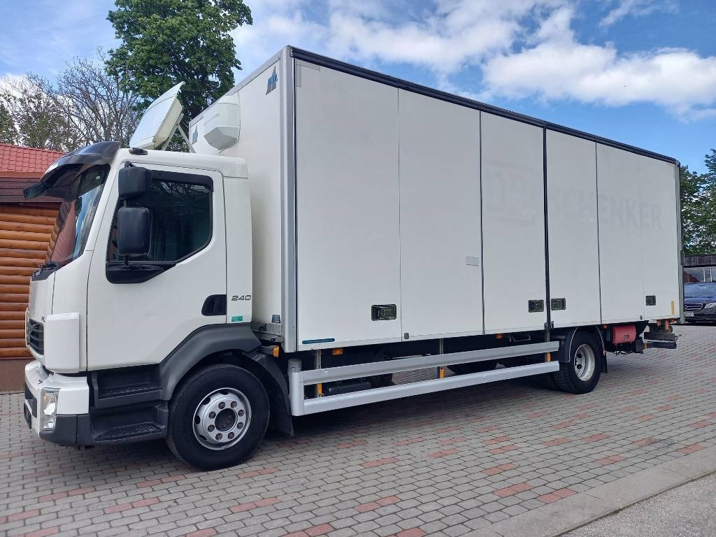 Volvo BM FL 240, 4x2, SIDE-OPENING - شاحنة مقفلة: صورة 5 Volvo BM FL 240, 4x2, SIDE-OPENING - شاحنة مقفلة: صورة 5