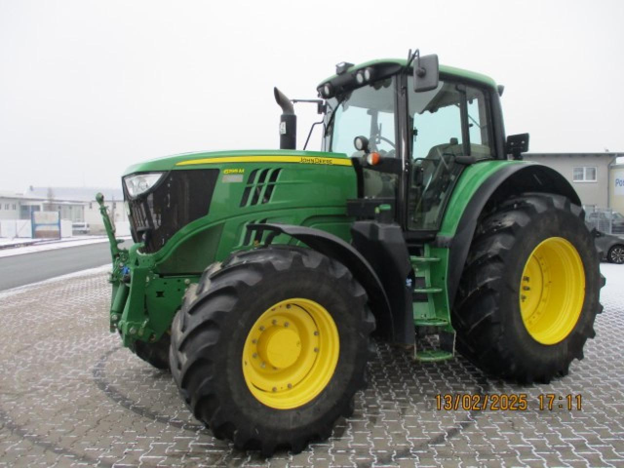 John Deere 6195 M mit SF3000 - جرار: صورة 1 John Deere 6195 M mit SF3000 - جرار: صورة 1