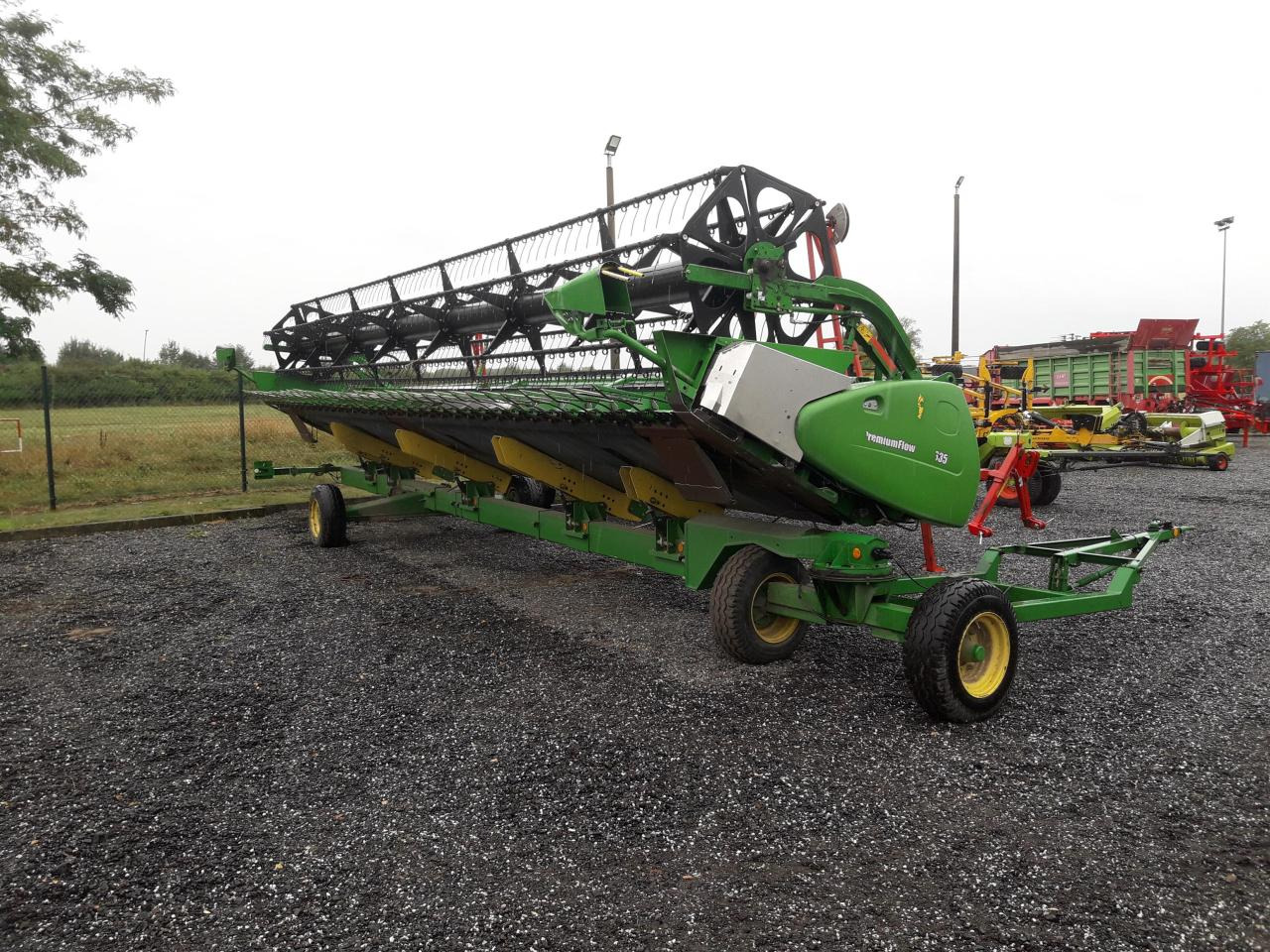 John Deere 635 Premium Flow - ملحق حصادة أعلاف: صورة 1 John Deere 635 Premium Flow - ملحق حصادة أعلاف: صورة 1