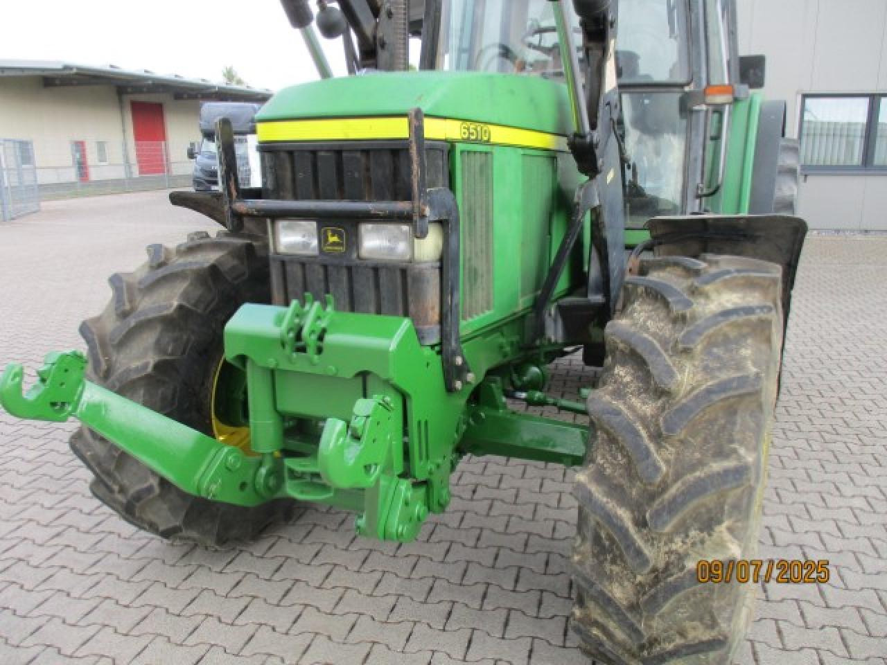 John Deere 6510 - جرار: صورة 3 John Deere 6510 - جرار: صورة 3