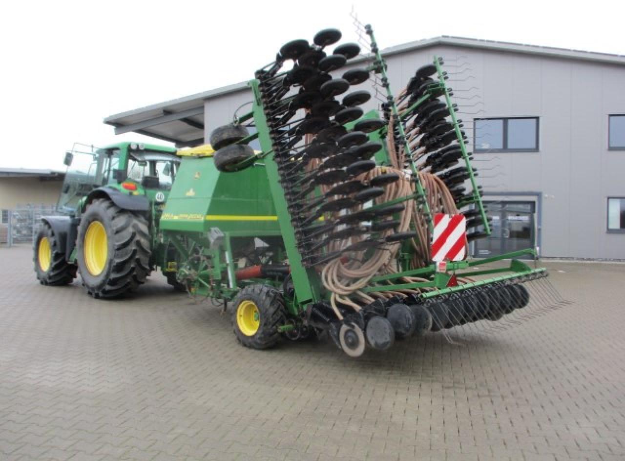 John Deere 740 A Isobus - آلة البذر: صورة 2 John Deere 740 A Isobus - آلة البذر: صورة 2