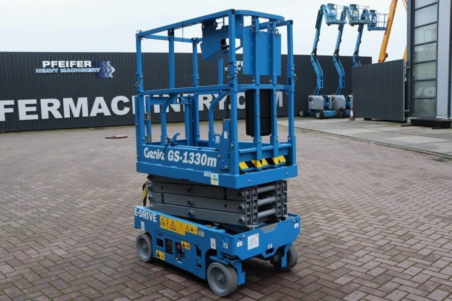 Genie GS1330M Valid inspection, *Guarantee! All-Electric - رافعة هيدروليكية مقصية: صورة 2 Genie GS1330M Valid inspection, *Guarantee! All-Electric - رافعة هيدروليكية مقصية: صورة 2