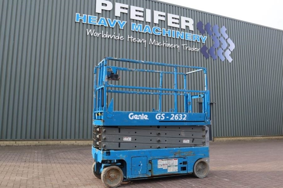 Genie GS2632 Electric, Working Height 10m, 227kg Capacit - رافعة هيدروليكية مقصية: صورة 1 Genie GS2632 Electric, Working Height 10m, 227kg Capacit - رافعة هيدروليكية مقصية: صورة 1