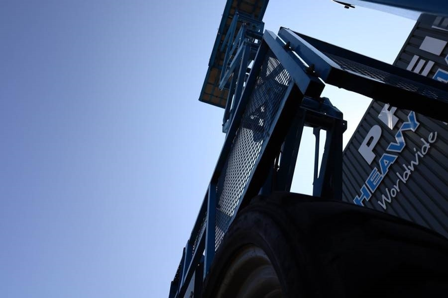 رافعة هيدروليكية مقصية Genie GS5390 Diesel, 4x4 Drive, 18.15m Working Height, 6: صورة 11