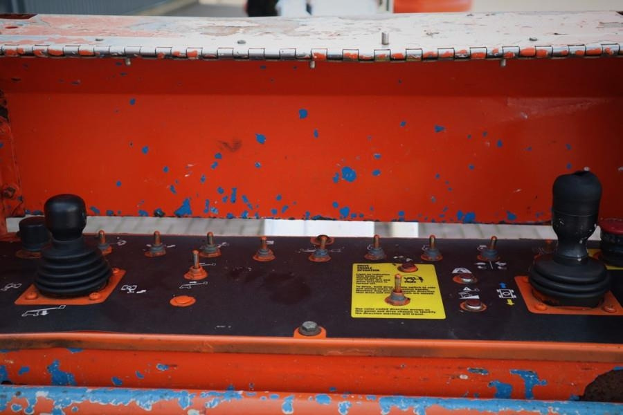 Genie S45 Valid inspection, Diesel, 4x4 Drive, 15.72 m W - رافعة سلة تلسكوبية: صورة 4 Genie S45 Valid inspection, Diesel, 4x4 Drive, 15.72 m W - رافعة سلة تلسكوبية: صورة 4