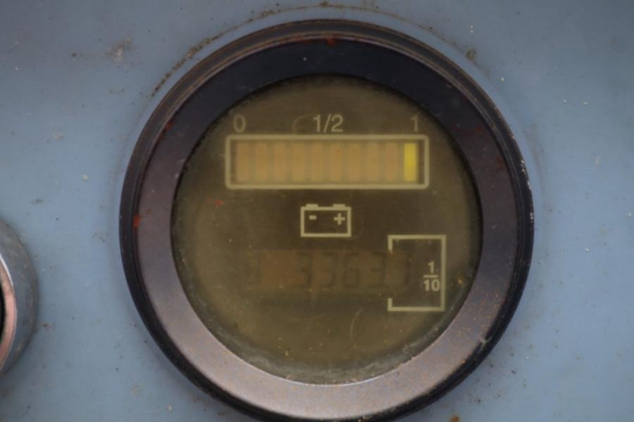 Haulotte Compact 12 RTE As-Is, Electric, 4x4 Drive, 12m Wor - رافعة هيدروليكية مقصية: صورة 5 Haulotte Compact 12 RTE As-Is, Electric, 4x4 Drive, 12m Wor - رافعة هيدروليكية مقصية: صورة 5