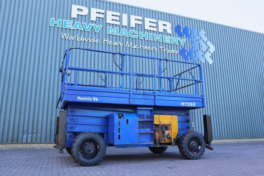 Haulotte H15SX New Tyres, Diesel, 4x4 Drive, 15 Working Hei - رافعة هيدروليكية مقصية: صورة 1 Haulotte H15SX New Tyres, Diesel, 4x4 Drive, 15 Working Hei - رافعة هيدروليكية مقصية: صورة 1