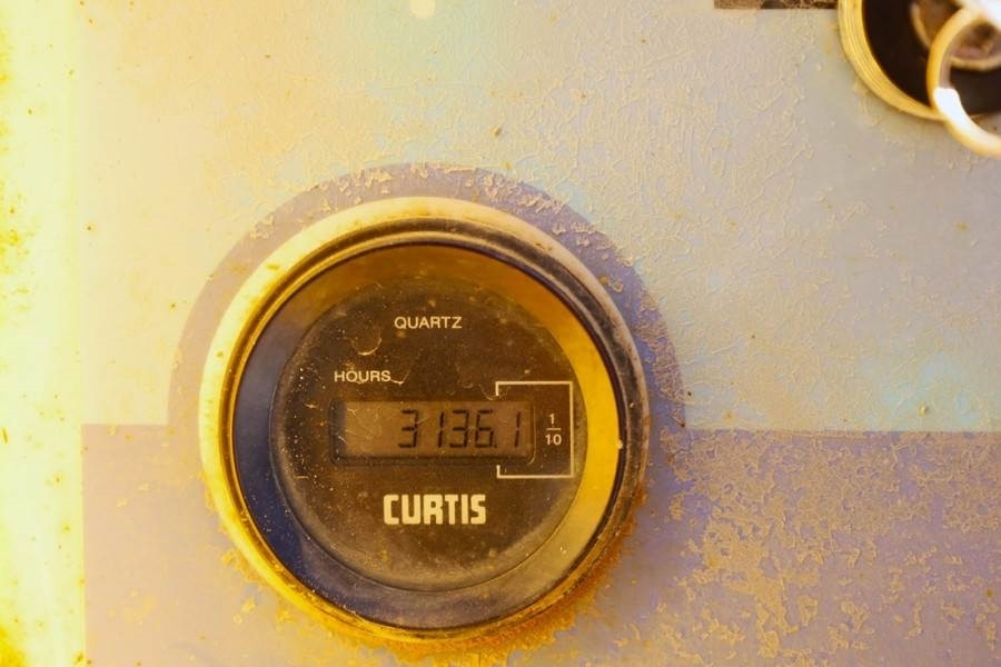 Haulotte H15SXL Diesel, 4x4 Drive, 15m Working Height, 500k - رافعة هيدروليكية مقصية: صورة 5 Haulotte H15SXL Diesel, 4x4 Drive, 15m Working Height, 500k - رافعة هيدروليكية مقصية: صورة 5