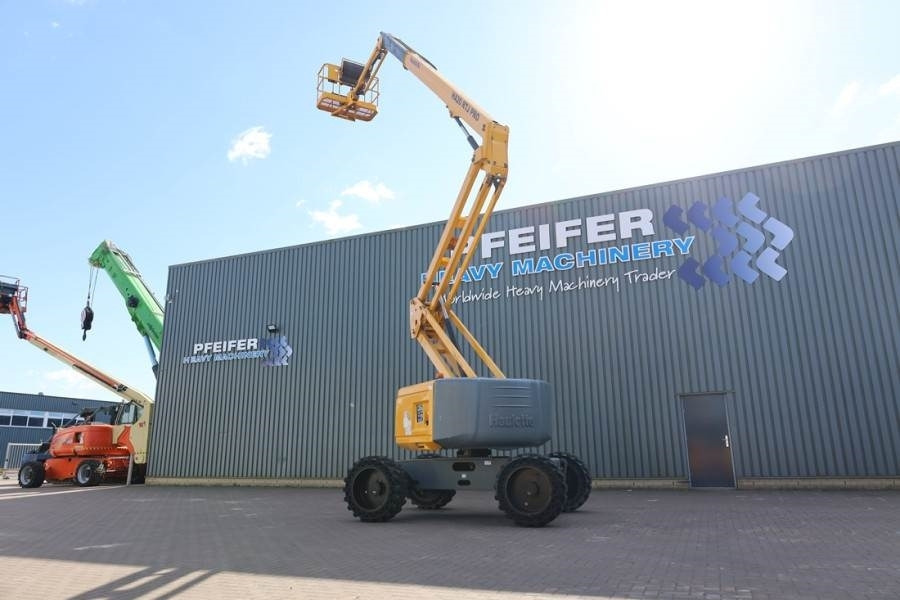 Haulotte HA20RTJ Pro Diesel, 20.6 m Working Height, 12.2 m - شاحنة ذراع مفصلي: صورة 3 Haulotte HA20RTJ Pro Diesel, 20.6 m Working Height, 12.2 m - شاحنة ذراع مفصلي: صورة 3