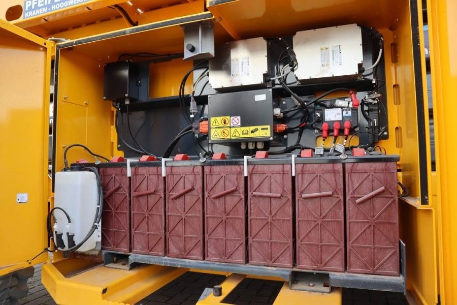 رافعة هيدروليكية مقصية Haulotte HS15EPRO Valid Inspection, *Guarantee! Full Electr: صورة 9