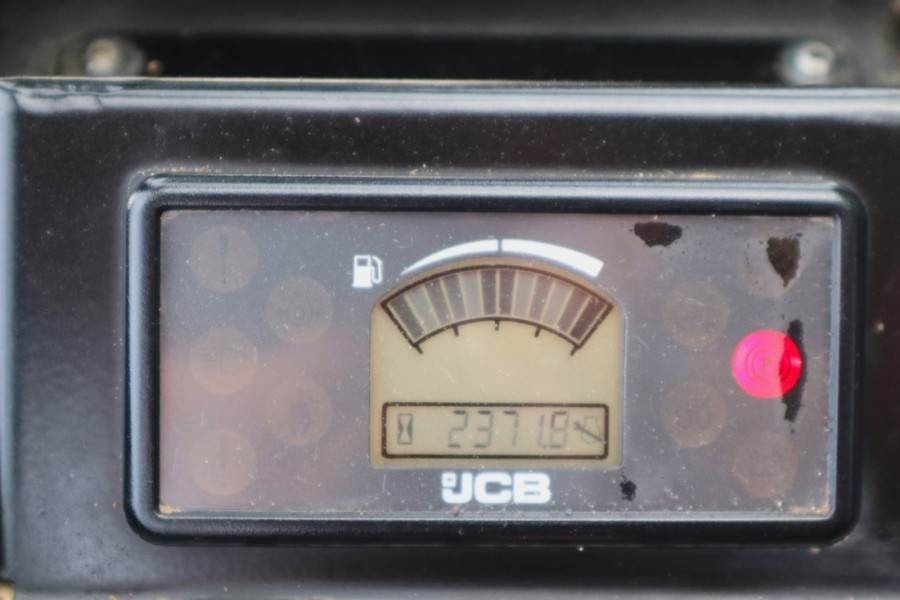 JCB 926 Diesel, 4x4 Drive, Triplex mast, 5500mm Liftin - رافعة شوكية للأرض الوعرة: صورة 4 JCB 926 Diesel, 4x4 Drive, Triplex mast, 5500mm Liftin - رافعة شوكية للأرض الوعرة: صورة 4