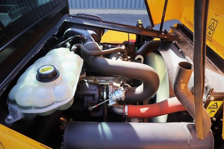 JCB 940-4 T4 Valid inspection, *Guarantee! Diesel, 4x4 - رافعة شوكية للأرض الوعرة: صورة 3 JCB 940-4 T4 Valid inspection, *Guarantee! Diesel, 4x4 - رافعة شوكية للأرض الوعرة: صورة 3