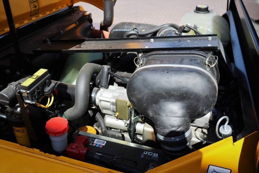 JCB 940-4 T4 Valid inspection, *Guarantee! Diesel, 4x4 - رافعة شوكية للأرض الوعرة: صورة 3 JCB 940-4 T4 Valid inspection, *Guarantee! Diesel, 4x4 - رافعة شوكية للأرض الوعرة: صورة 3