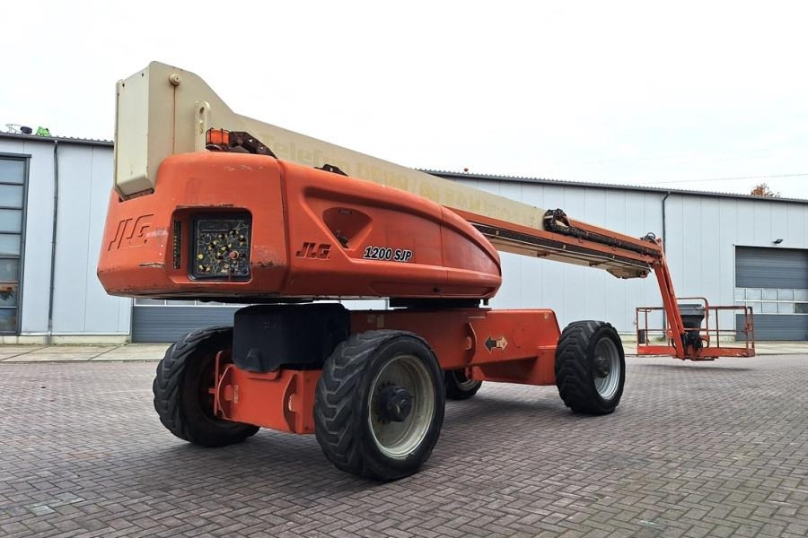 JLG 1200SJP Diesel, 38.7m Working Height, 23.5m Reach, - شاحنة ذراع مفصلي: صورة 2 JLG 1200SJP Diesel, 38.7m Working Height, 23.5m Reach, - شاحنة ذراع مفصلي: صورة 2