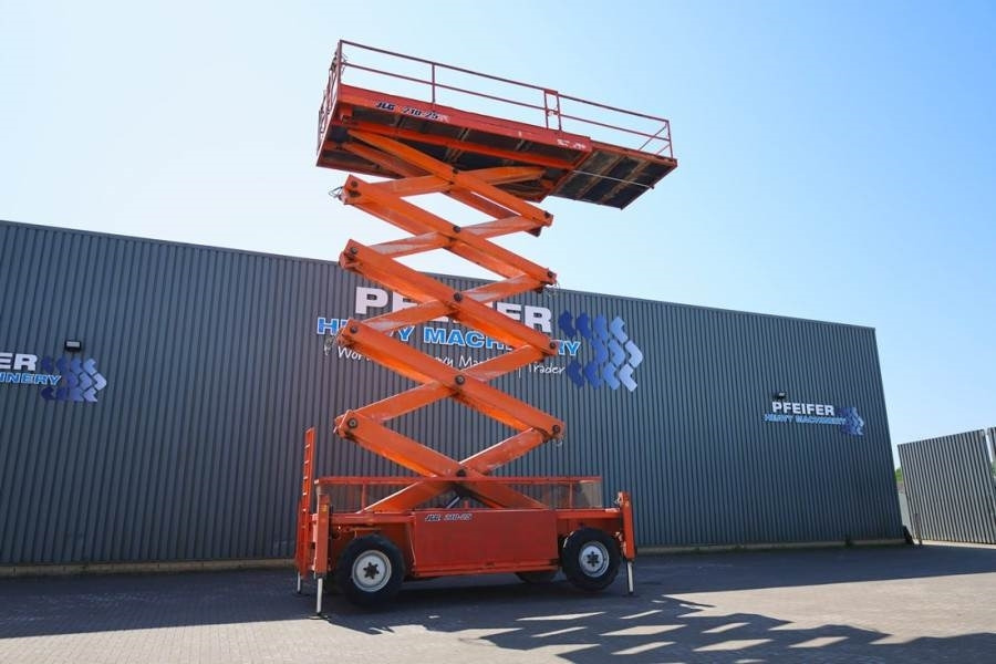 JLG 210-25 Diesel, 4x4 Drive, 23m Working Height, 1000 - رافعة هيدروليكية مقصية: صورة 2 JLG 210-25 Diesel, 4x4 Drive, 23m Working Height, 1000 - رافعة هيدروليكية مقصية: صورة 2
