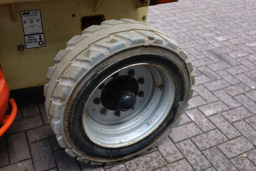 JLG 3369LE Electric, 12m Working Height, 450kg Capacit - رافعة هيدروليكية مقصية: صورة 2 JLG 3369LE Electric, 12m Working Height, 450kg Capacit - رافعة هيدروليكية مقصية: صورة 2