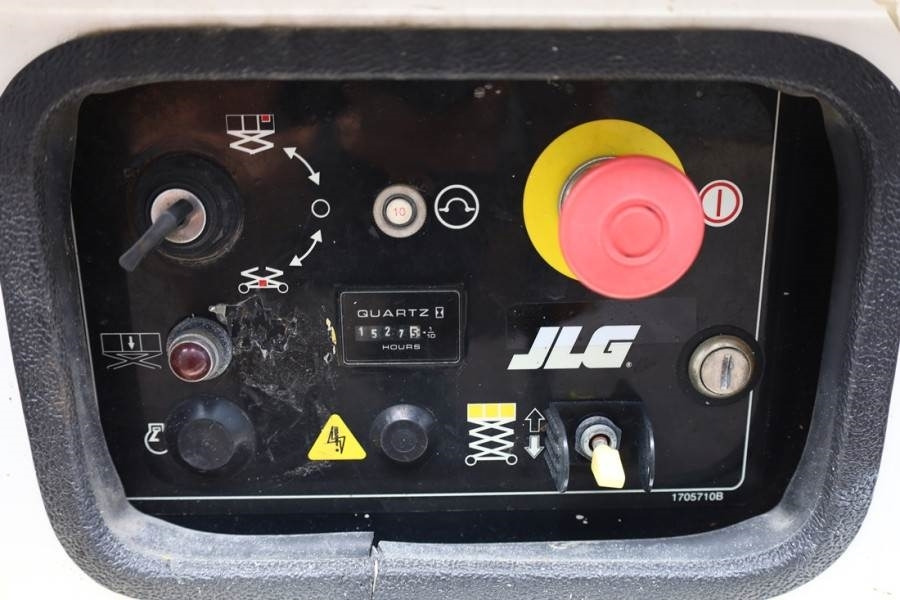 JLG 4069LE Electric, 14.2m Working Height, 360kg Capac - رافعة هيدروليكية مقصية: صورة 4 JLG 4069LE Electric, 14.2m Working Height, 360kg Capac - رافعة هيدروليكية مقصية: صورة 4