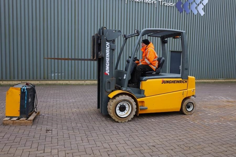 Jungheinrich EFG550 Electric, 5000kg Capacity, Lifting Height 3 - رافعة شوكية ديزل: صورة 2 Jungheinrich EFG550 Electric, 5000kg Capacity, Lifting Height 3 - رافعة شوكية ديزل: صورة 2