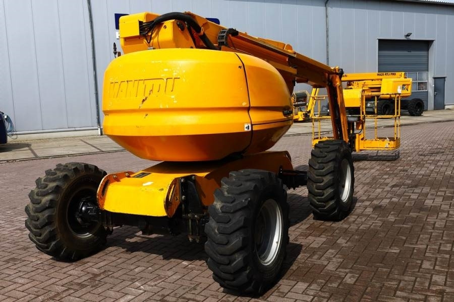 Manitou 180ATJ Diesel, 4x4x4 Drive, 18.2m Working Height, - شاحنة ذراع مفصلي: صورة 2 Manitou 180ATJ Diesel, 4x4x4 Drive, 18.2m Working Height, - شاحنة ذراع مفصلي: صورة 2