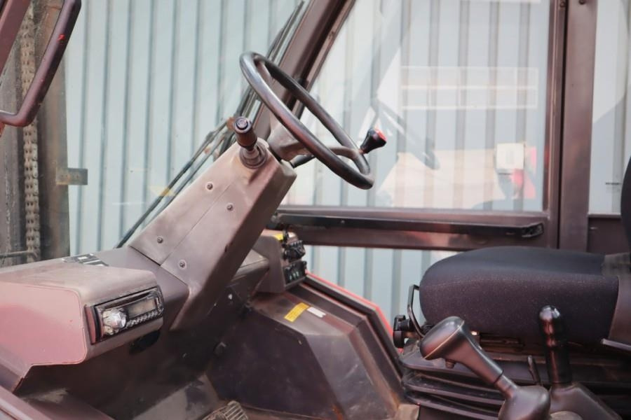 Manitou M30-4 Diesel, 4x4 Drive, 3t Capacity, Triplex Mast - رافعة شوكية للأرض الوعرة: صورة 4 Manitou M30-4 Diesel, 4x4 Drive, 3t Capacity, Triplex Mast - رافعة شوكية للأرض الوعرة: صورة 4