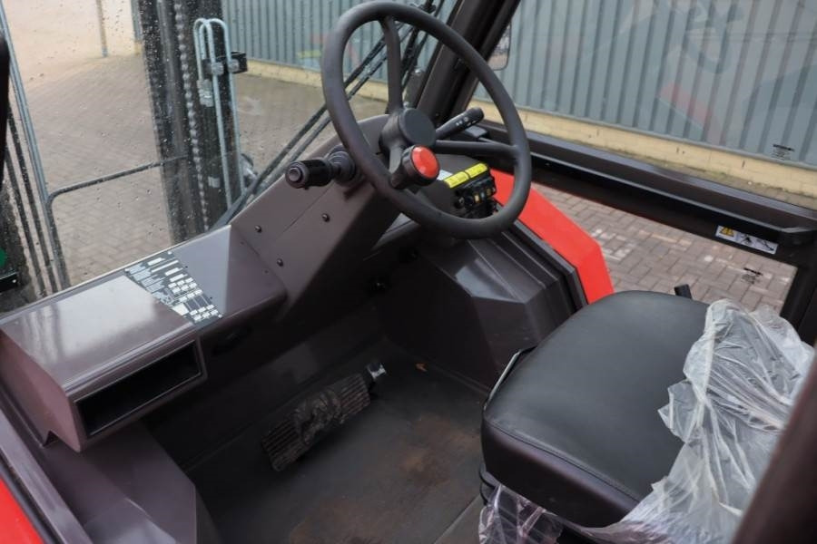 Manitou M30-4 Valid inspection, *Guarantee! 4x4 Drive, 300 - رافعة شوكية للأرض الوعرة: صورة 4 Manitou M30-4 Valid inspection, *Guarantee! 4x4 Drive, 300 - رافعة شوكية للأرض الوعرة: صورة 4