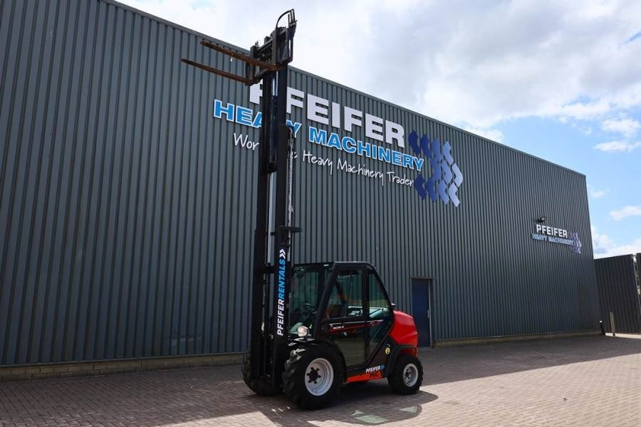 Manitou MC30-4 Valid Inspection, *Guarantee, Diesel, 4x4 D - رافعة شوكية للأرض الوعرة: صورة 3 Manitou MC30-4 Valid Inspection, *Guarantee, Diesel, 4x4 D - رافعة شوكية للأرض الوعرة: صورة 3