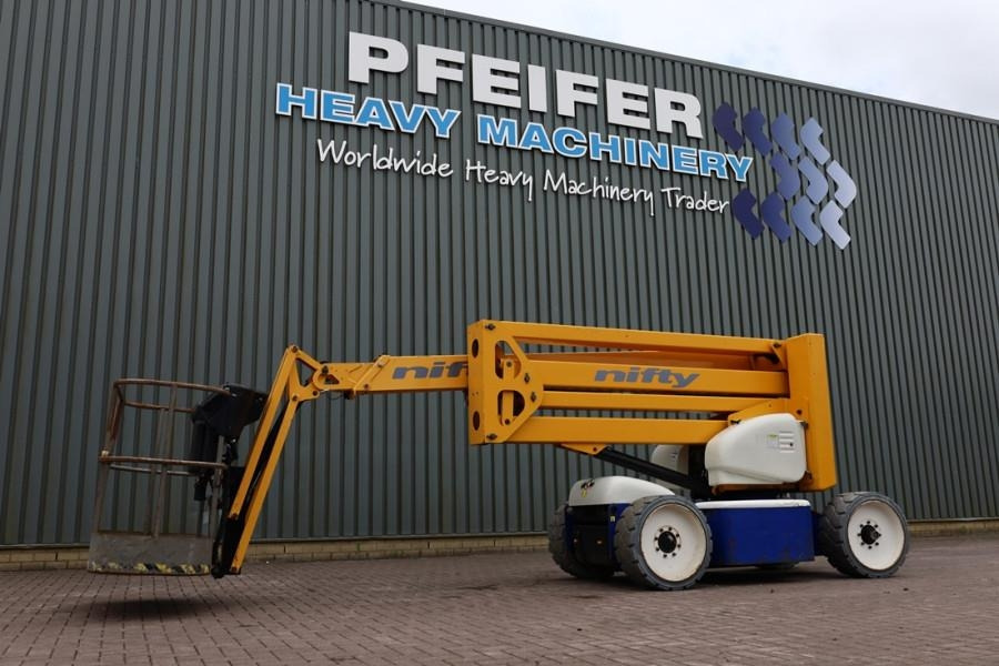 Niftylift HR17NE Electric, 17m Working Height, 9.7m Reach, 2 - شاحنة ذراع مفصلي: صورة 1 Niftylift HR17NE Electric, 17m Working Height, 9.7m Reach, 2 - شاحنة ذراع مفصلي: صورة 1