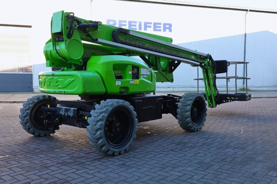 Niftylift HR21 HYBRIDE 4x4 MK2 Hybride, 4x4 Drive, 21m Worki - شاحنة ذراع مفصلي: صورة 2 Niftylift HR21 HYBRIDE 4x4 MK2 Hybride, 4x4 Drive, 21m Worki - شاحنة ذراع مفصلي: صورة 2