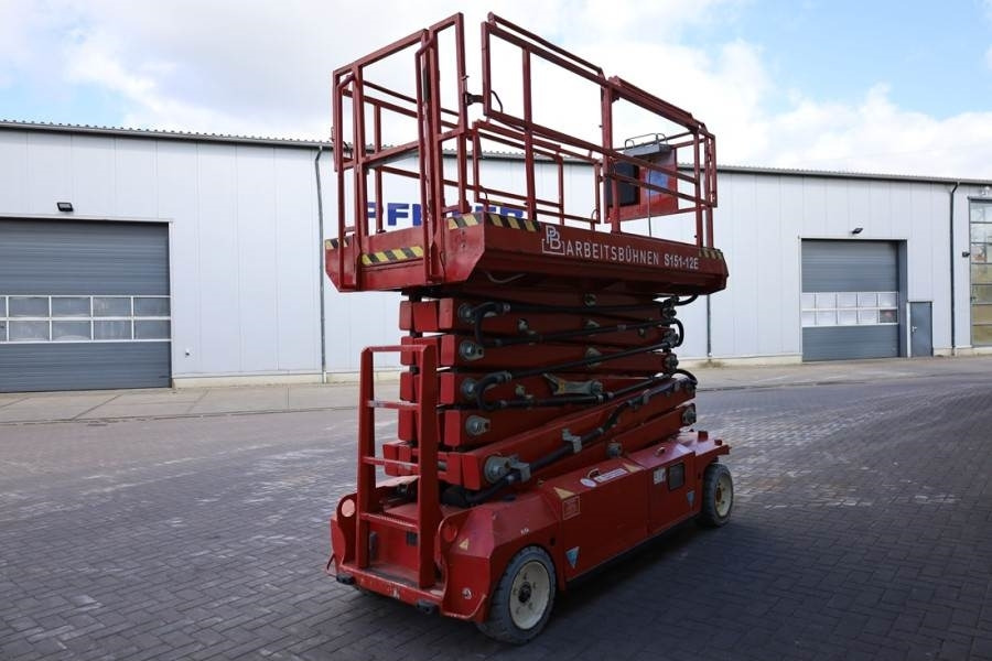 PB LIFT S151-12E Electric, 15m Working Height, 550kg - رافعة هيدروليكية مقصية: صورة 2 PB LIFT S151-12E Electric, 15m Working Height, 550kg - رافعة هيدروليكية مقصية: صورة 2